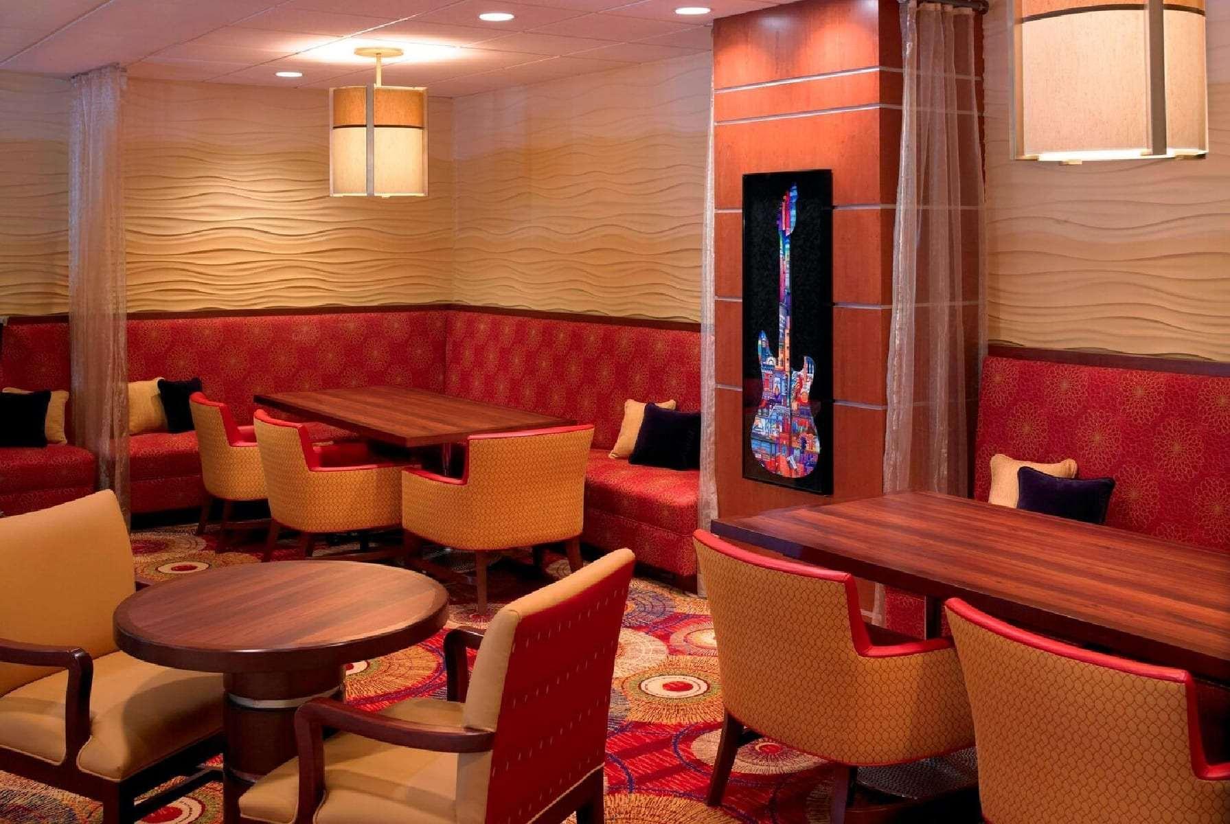 Wyndham Cleveland Airport Hotel Екстериор снимка